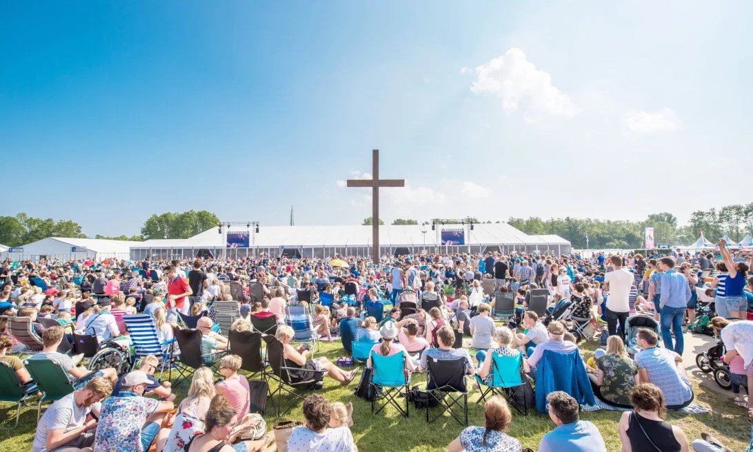 pc-volwassenen-programma-buiten-kruis-publiek-a7fa8011.jpeg